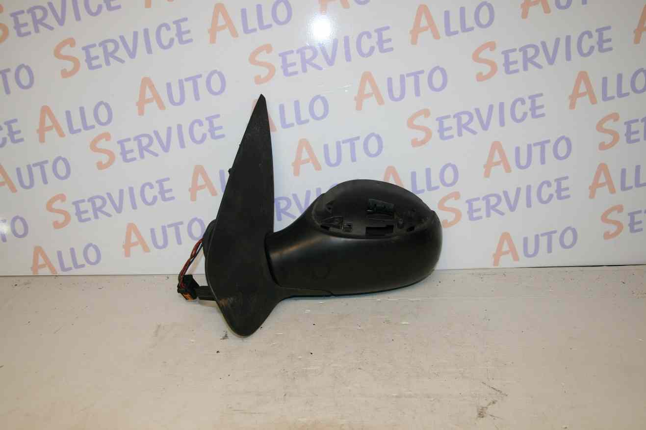 Retro Electrique Gauche PEUGEOT 206 (SW)
09/2003
