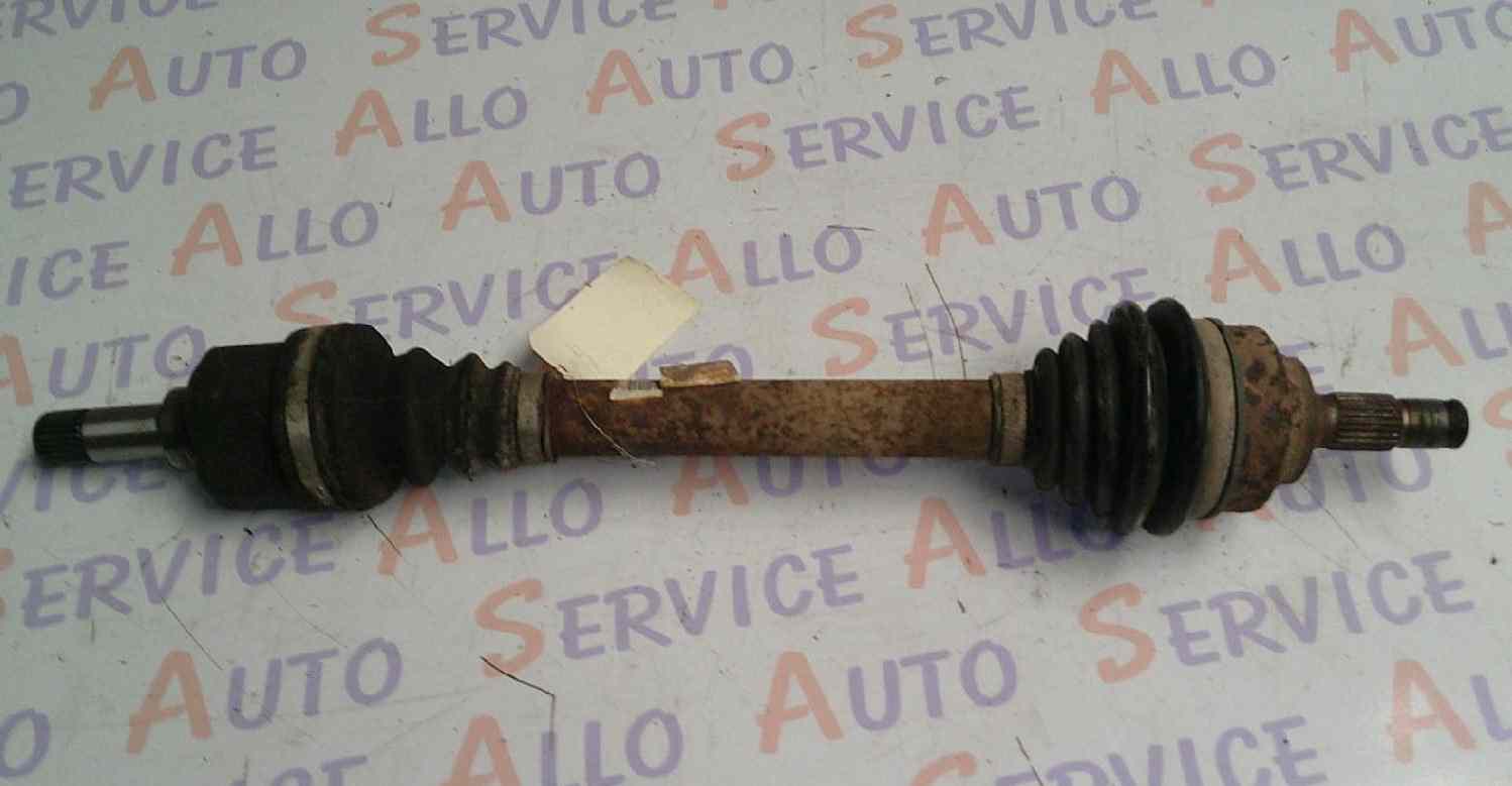 Cardan Gauche PEUGEOT 207 PHASE 1 
ANNEE 31/08/2006

