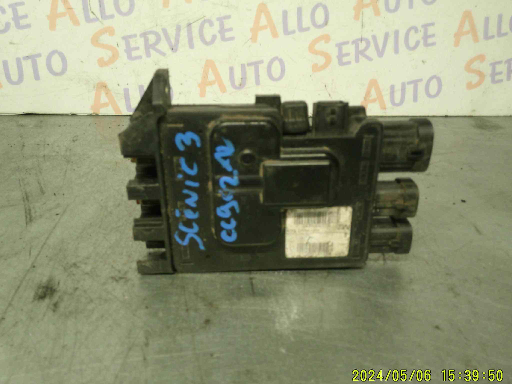 Boitier BPGA 
RENAULT Scénic 3
réf: 243600011R


