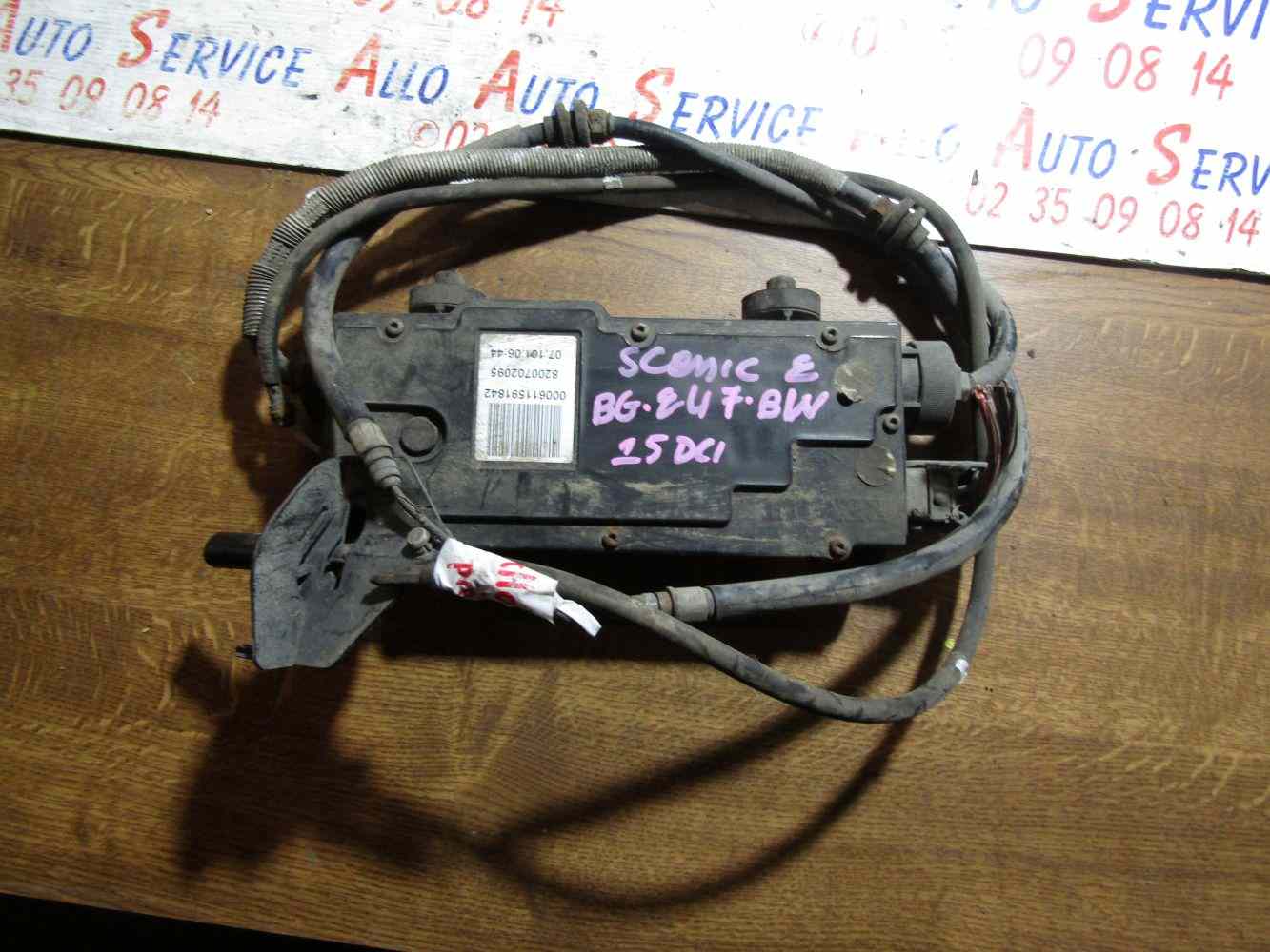 FREIN A MAIN ELETRIQUE
RENAULT Scenic 2

