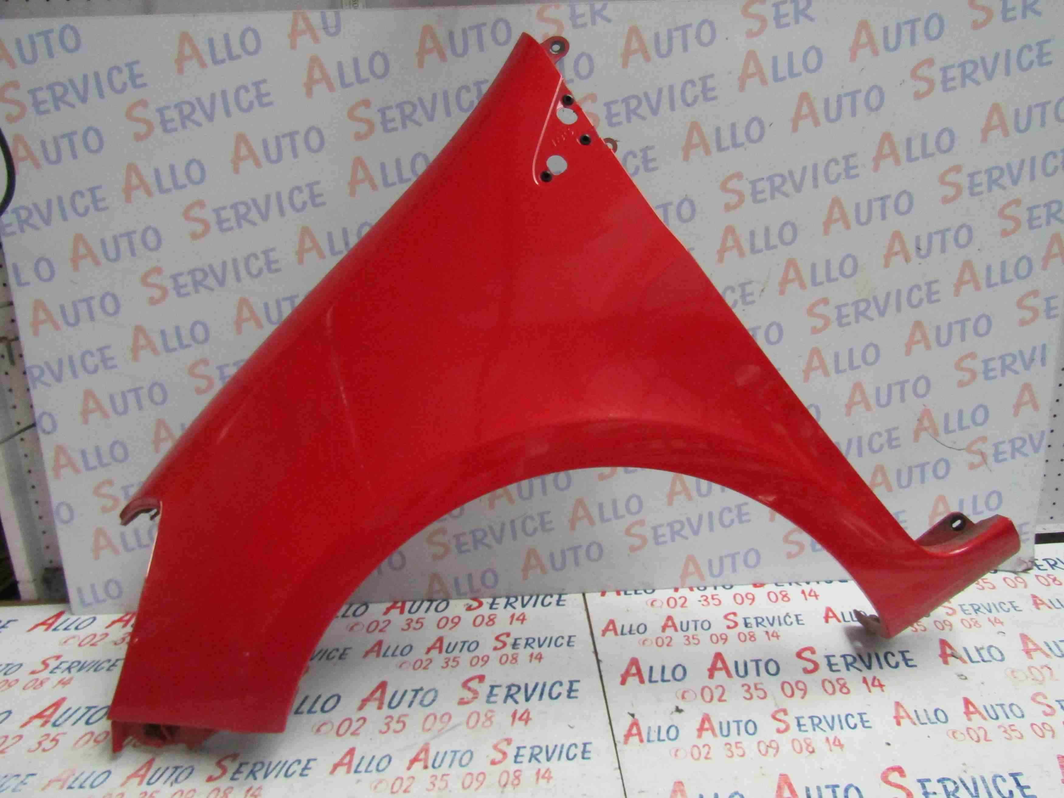 Aile AV Gauche
RENAULT Clio 3 Phase 1
03.2006

Couleur : Rouge Volcan (D75)
Roue en 185

Frais de Port sur devis