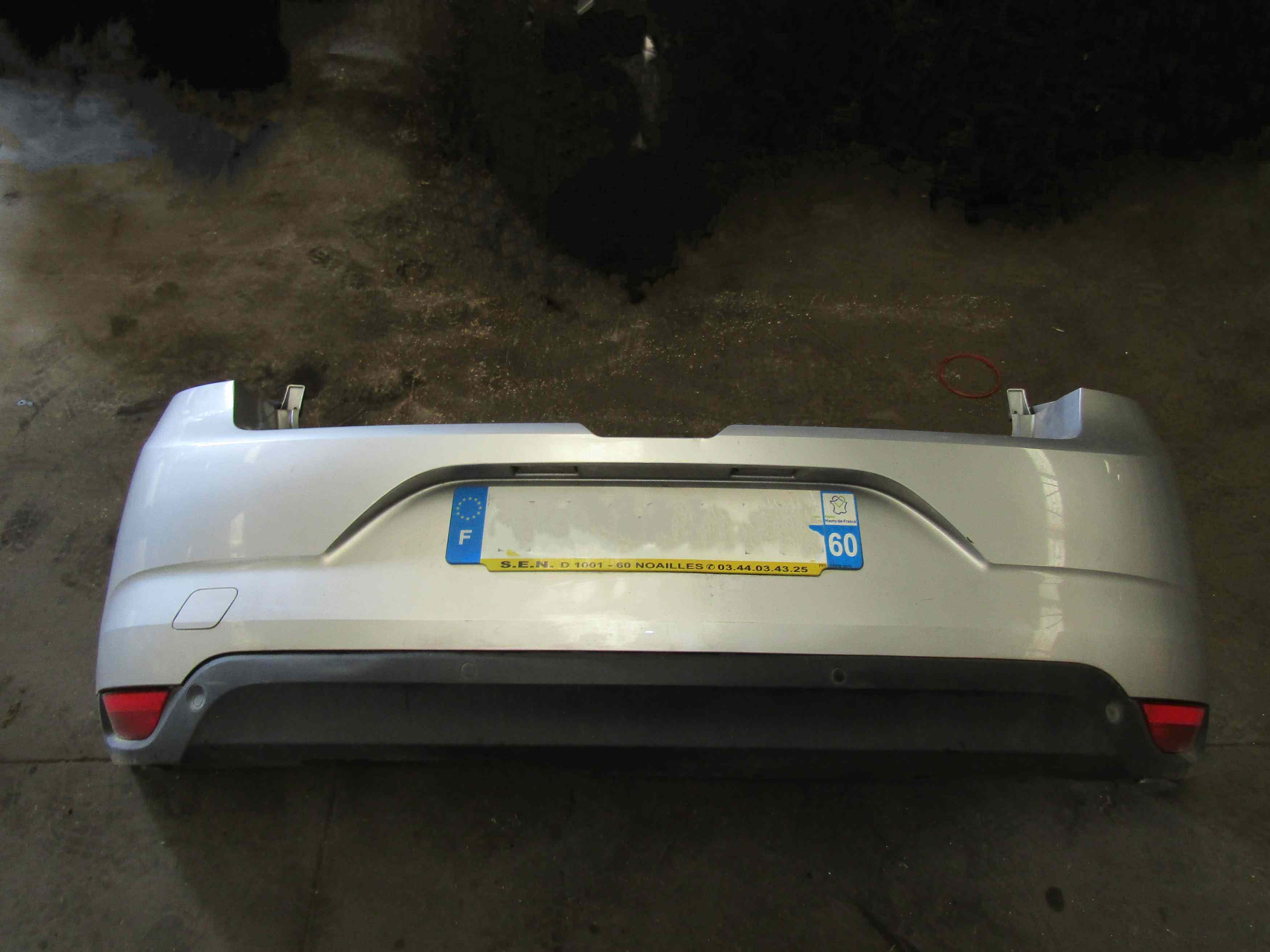 Pare Choc Ar 
RENAULT Megane 4
06.2018

Frais de Port sur devis