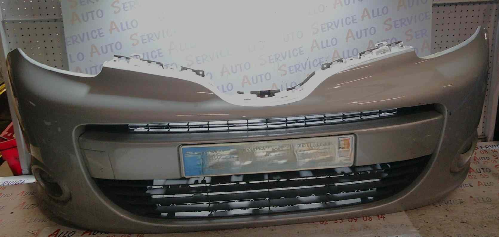 Pare Choc Av  RENAULT Kangoo 2 PHASE 2
ANNEE 07/05/2015
gris clair, quelques rayures
Frais de Port sur devis