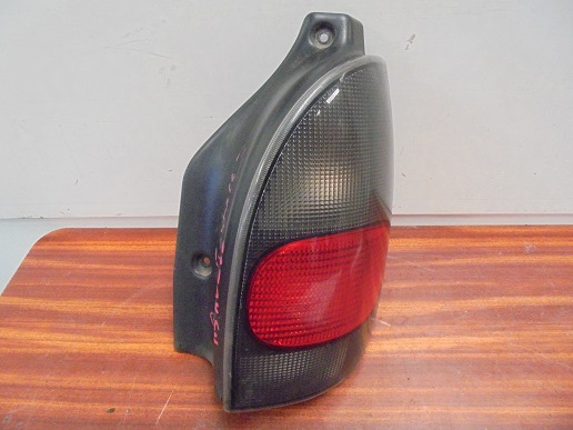 Feu Arriere Droit
RENAULT Espace 3
12.1996 01.1999