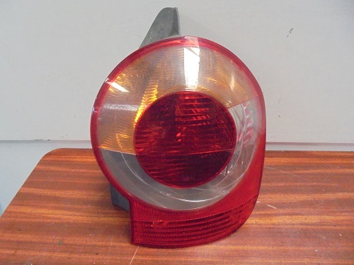 Feu Arriere Droit
RENAULT Modus 1
An 09.2004 - 12.2005
