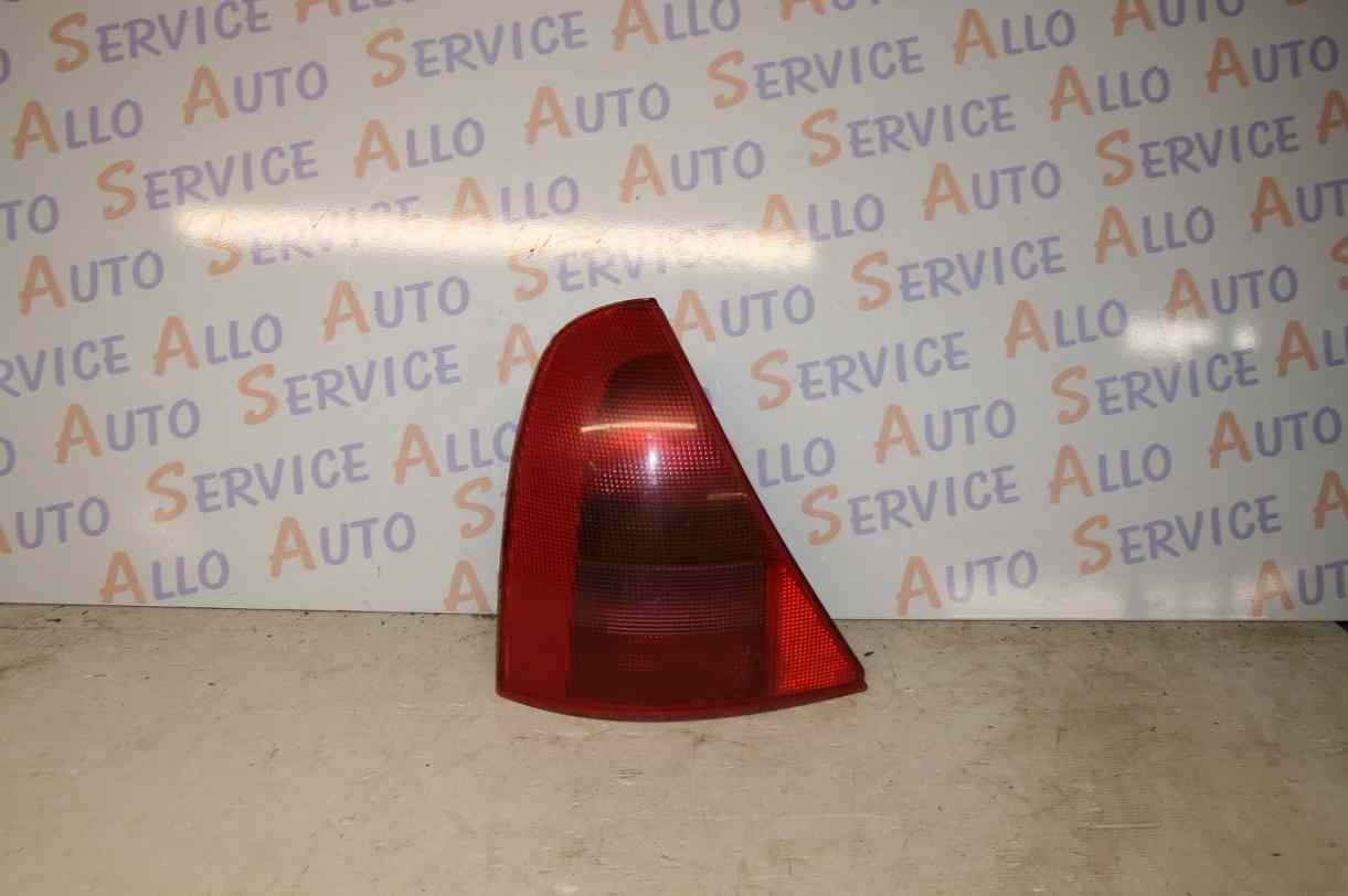 Feu Arriere Gauche RENAULT Clio 2 phase 1
10/2000

