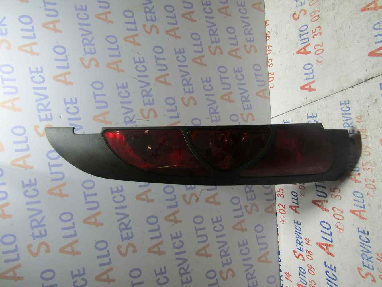 Feu Arriere Gauche
RENAULT Kangoo 1 PHASE 2

