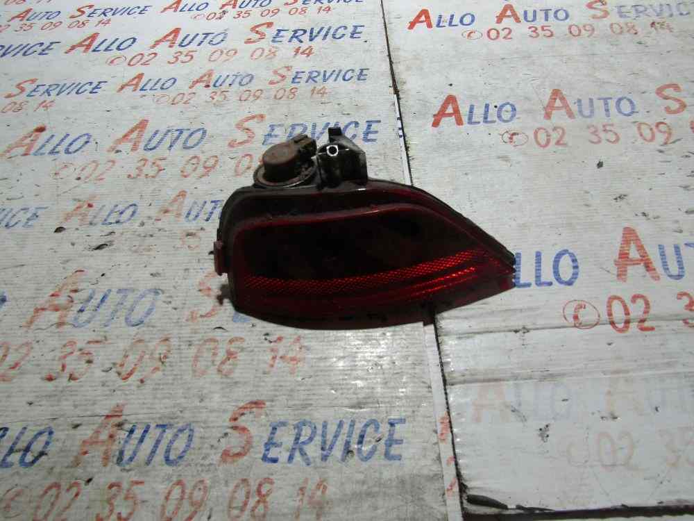 Feu Antibrouillard ARRIERE Droit
RENAULT Megane 4 PHASE 1 1.2I-16V TURBO TCE 130
29.04.2016

