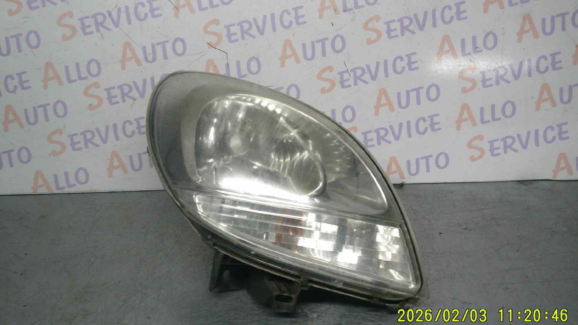 optique Avant DROIT 
RENAULT Kangoo 1
PHASE 2 1.5 DCI 8V TURBO

ANNEE 18/12/2003

