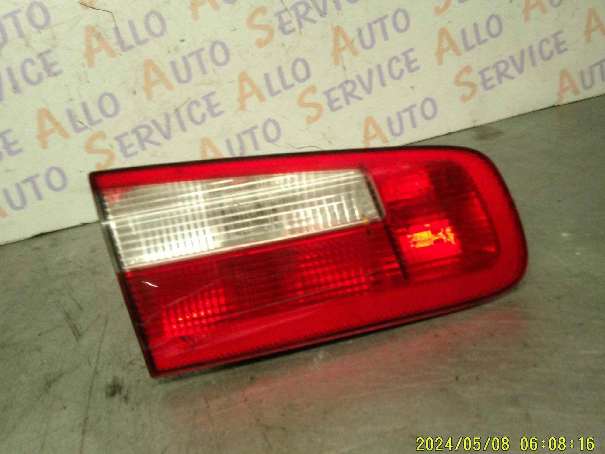 Feu Arrière de hayon D
RENAULT Laguna 2
réf: 8200002475
