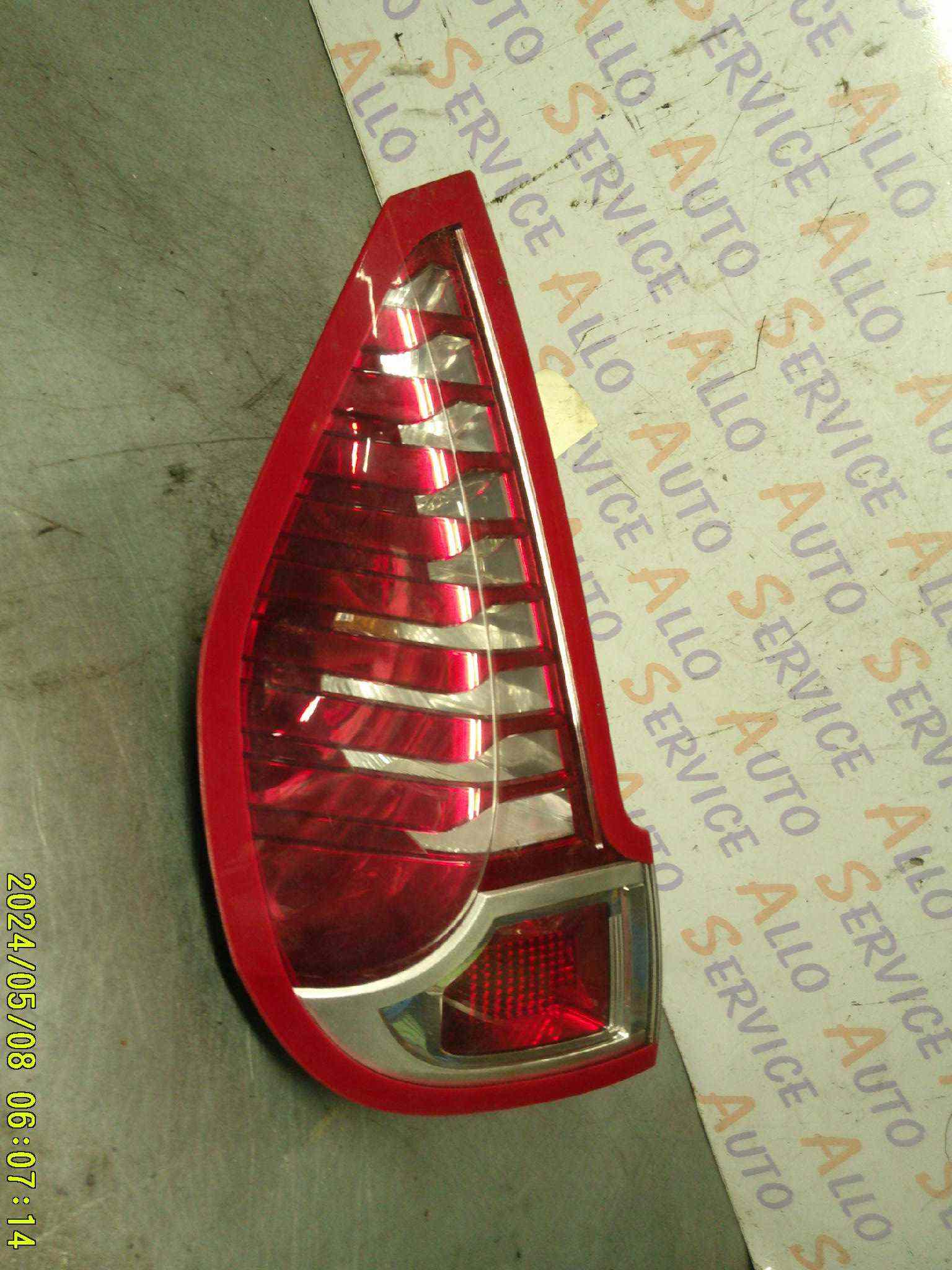 Feu Arrière Gauche
RENAULT Scénic 3
réf: 265550013R

