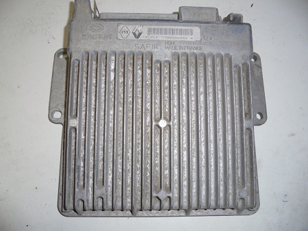 Calculateur 
RENAULT CLIO 1.2L Ess
 
An 03.1996 - 08.1998 

Sagem PLF 7700108455
hom 7700868295
7700108487

