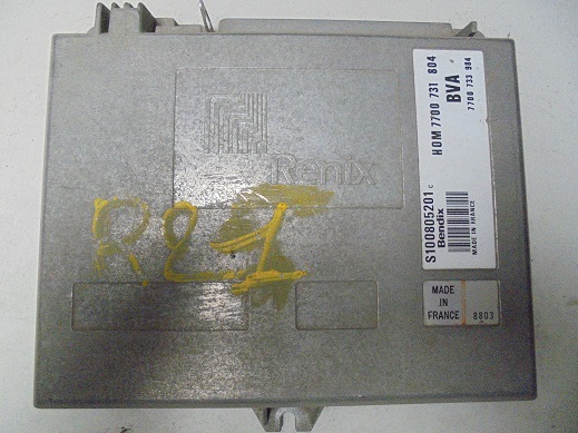 Calculateur 
RENAULT R21 2.0 Automatique 

Renix Bendix 
S100805201 c
Hom 7700731804
7700733984

