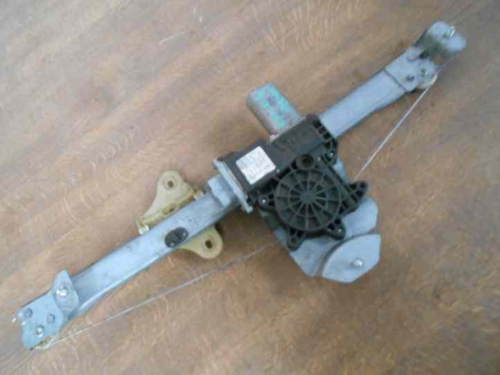 Leve Vitre Av gauche
RENAULT Clio 4 (5 portes)
An 07.2012 - 12.2016

