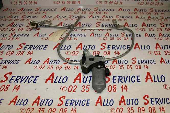 Leve Vitre Av Droit RENAULT Clio 1
03.1996