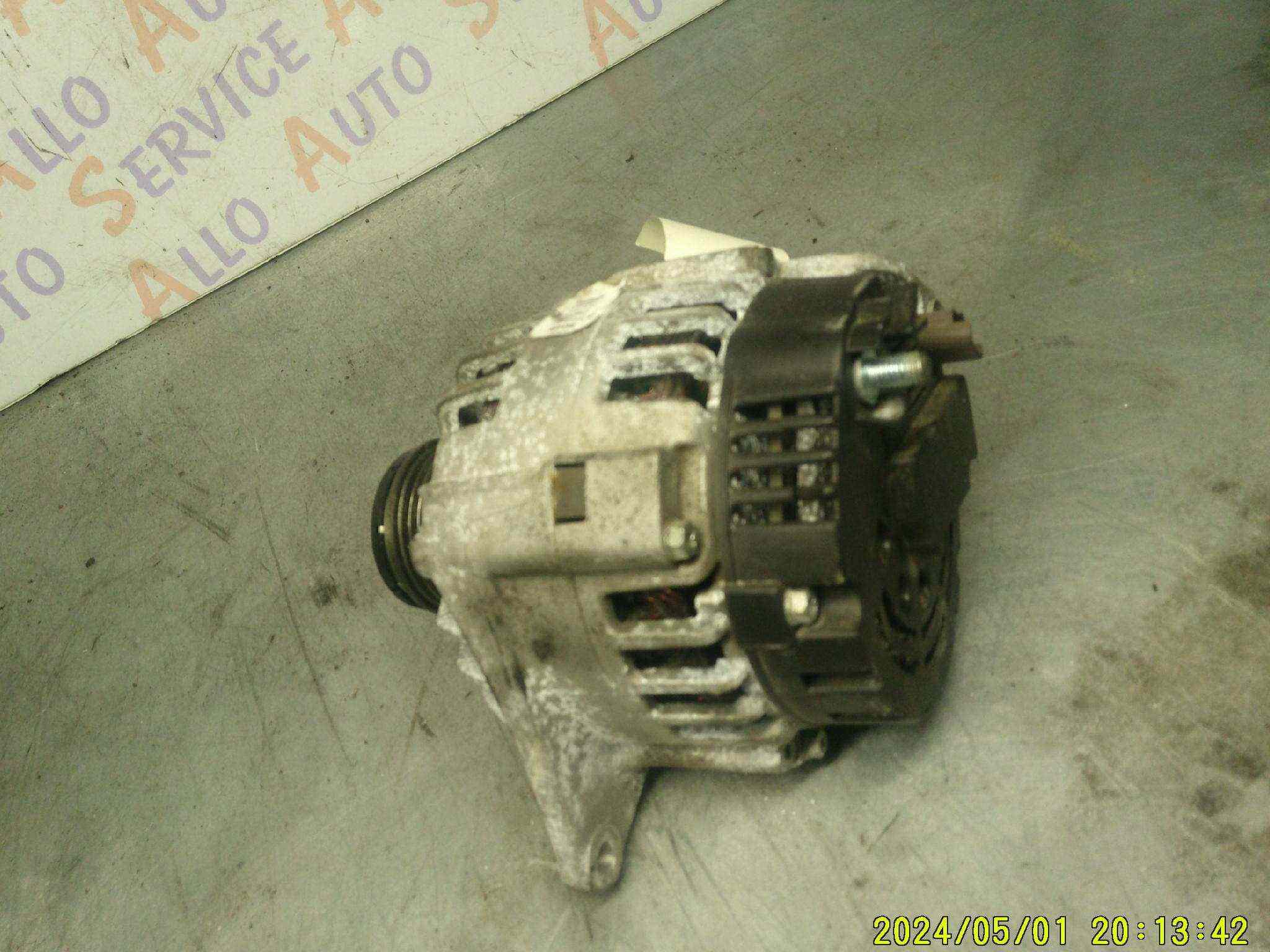 Alternateur 
RENAULT Scenic
1.9 dci 
