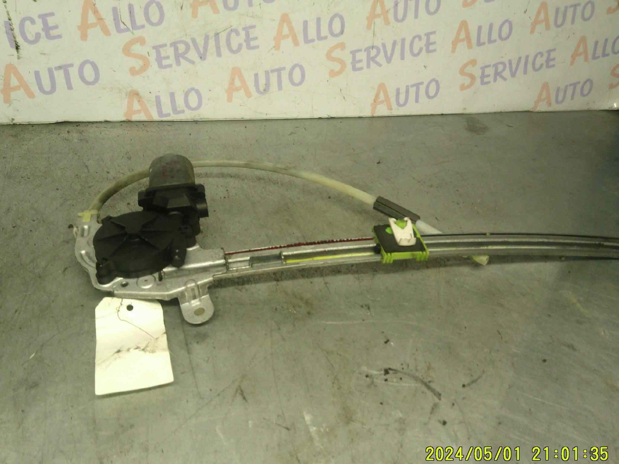 Leve Vitre Arg  
RENAULT Scenic 1

