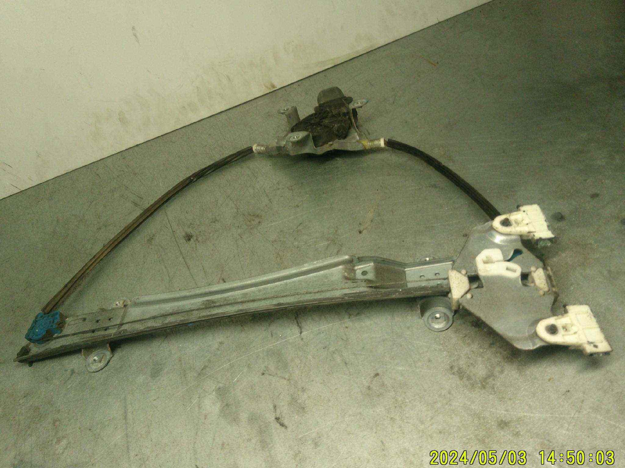Leve Vitre Av Gauche
RENAULT Twingo 2 phase 1
ref : 119358arm
