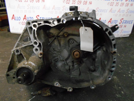 Boite de vitesses 
RENAULT Megane 1.6 16V 110CV
An .. 1999 ..

Type boite : JB3953
169 000 Km

Garanti(e) 3 mois

Frais de Port sur devis