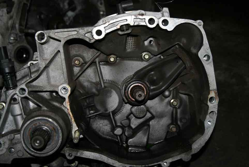 Boite de vitesses RENAULT Twingo 1 phase 3 1.2i 60ch 
09.2000

Type boite : JB1986
80 000 Km

Garanti(e) 3 mois

Frais de Port sur devis