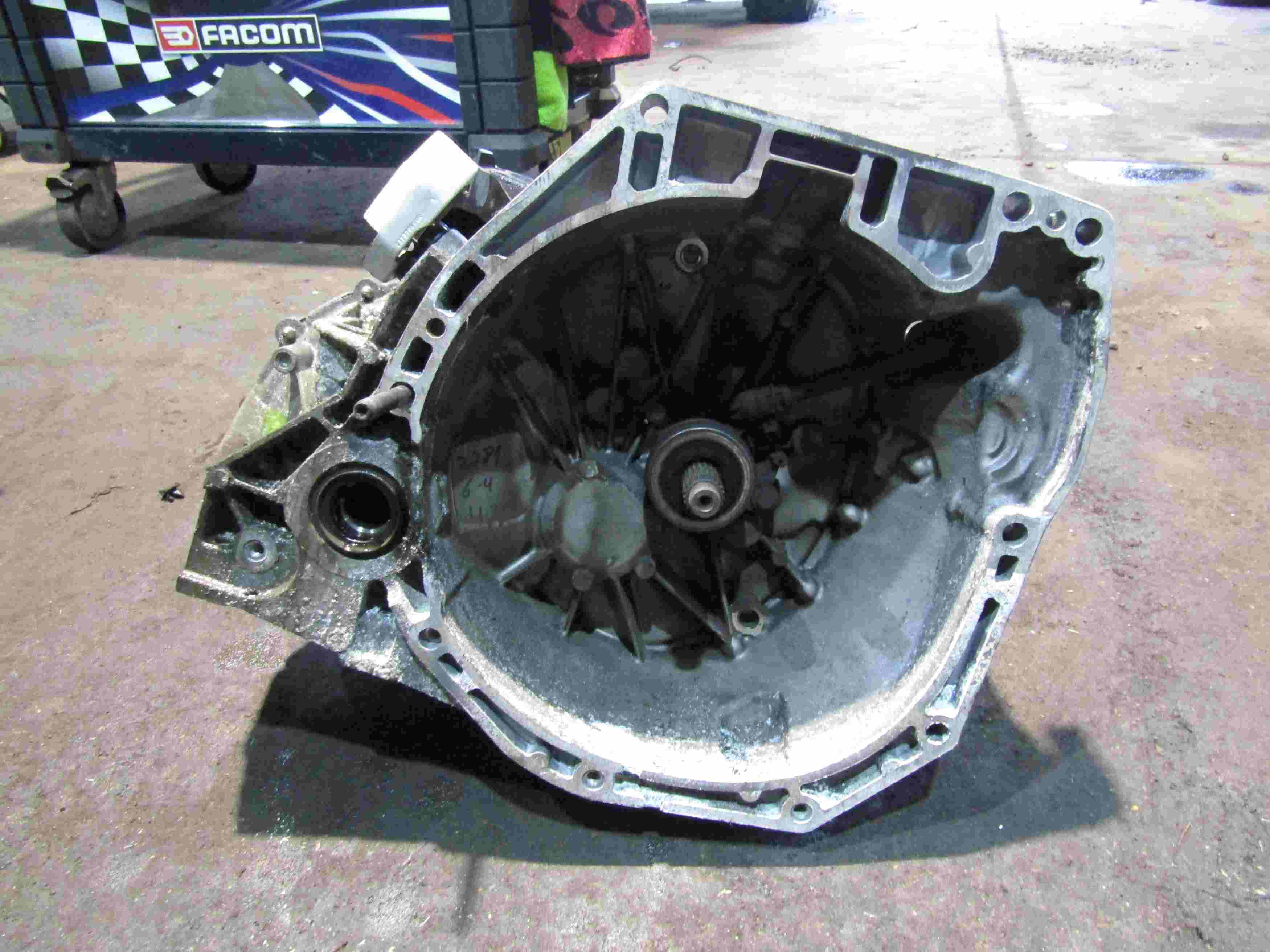 Boite de vitesses 
RENAULT Megane 4 Phase 1 1.2i TCE 130 CV

Type boite : TL4087
 124 000 Km

Garanti(e) 12 mois

Frais de Port sur devis