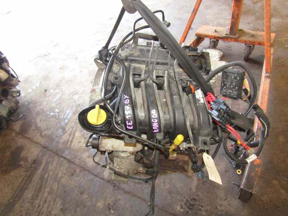 Moteur 
RENAULT Kangoo 1 phase 2 1.2i 

Type moteur :d4f_730 
 Km

Vendu sans alternateur, démarreur, compresseur de clim

Garanti(e) 3 mois

Frais de Port sur devis