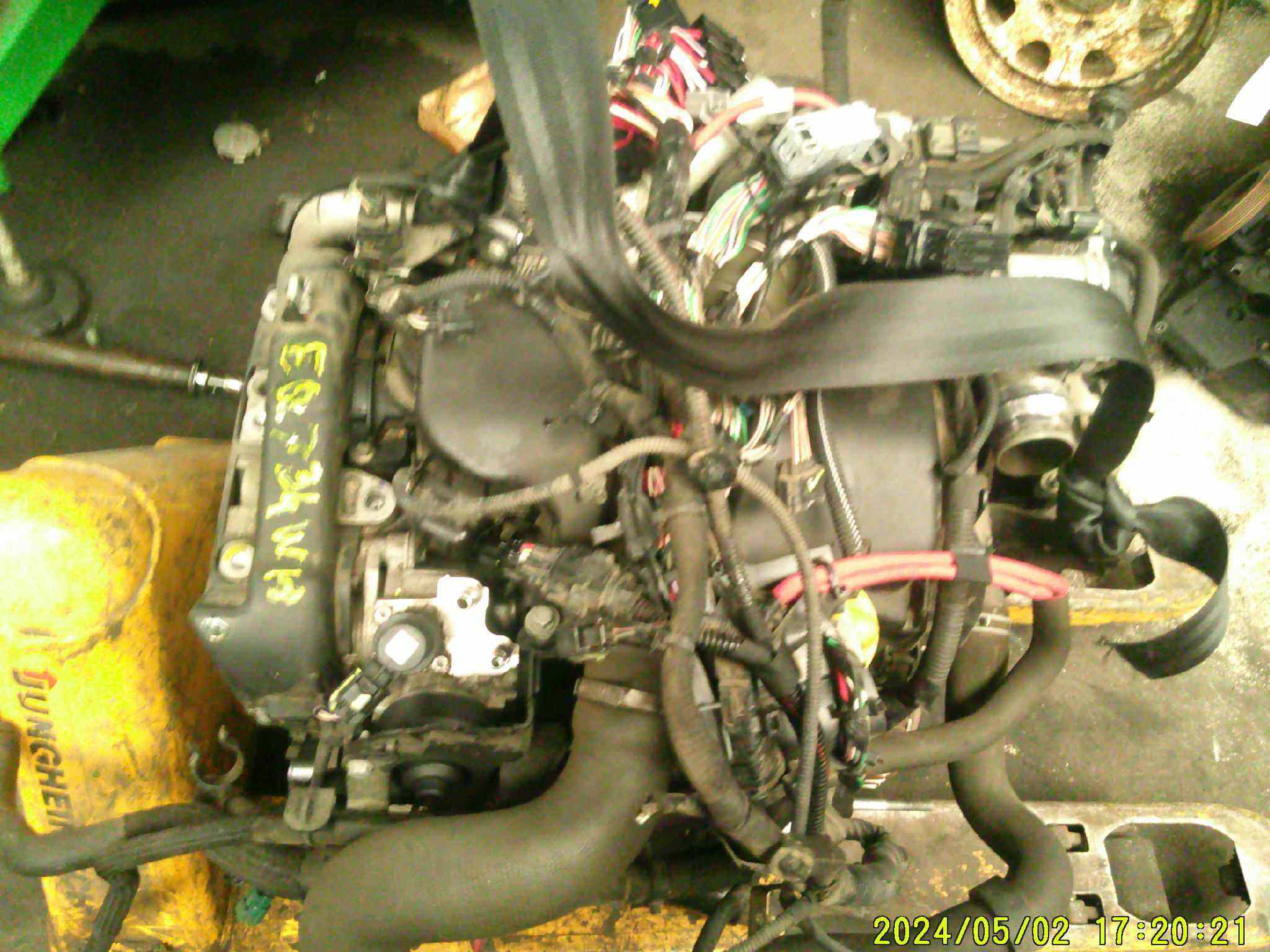 Moteur 
RENAULT Clio 4

Type moteur : k9k_612
 Km : 165950

Vendu sans alternateur, démarreur, compresseur de clim

Garanti(e) 3 mois

Frais de Port sur devis