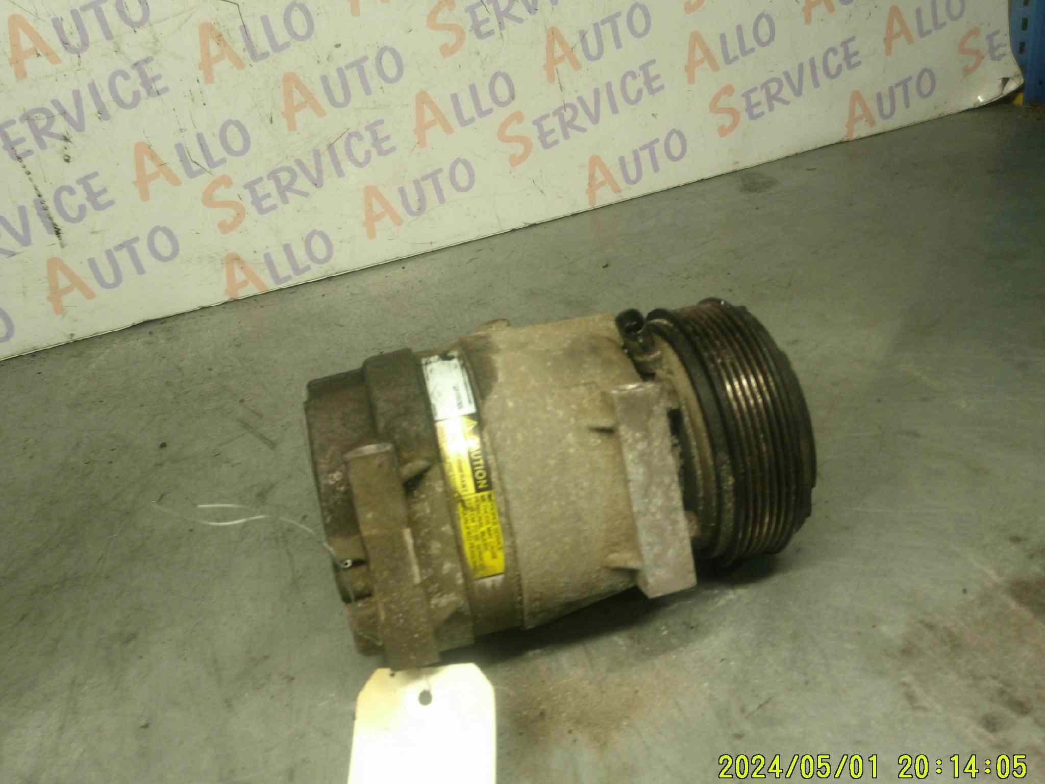 Compresseur de Clim 
RENAULT Scenic
1.9 dci 
