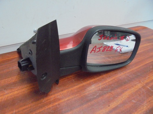 Retro Electrique Droit
RENAULT Scenic 2
An 06.2003 - 09.2006