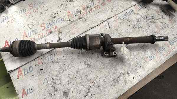 Cardan Droit
RENAULT Clio 2 CAMPUS
Ph1 1.5 DCI 
Année 2007 
Code Moteur:K9K_714


