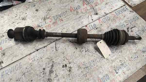 Cardan Droit
RENAULT Clio 2
Ph2 1.5 DCI
Année 2003
Code Moteur:K9K_702

