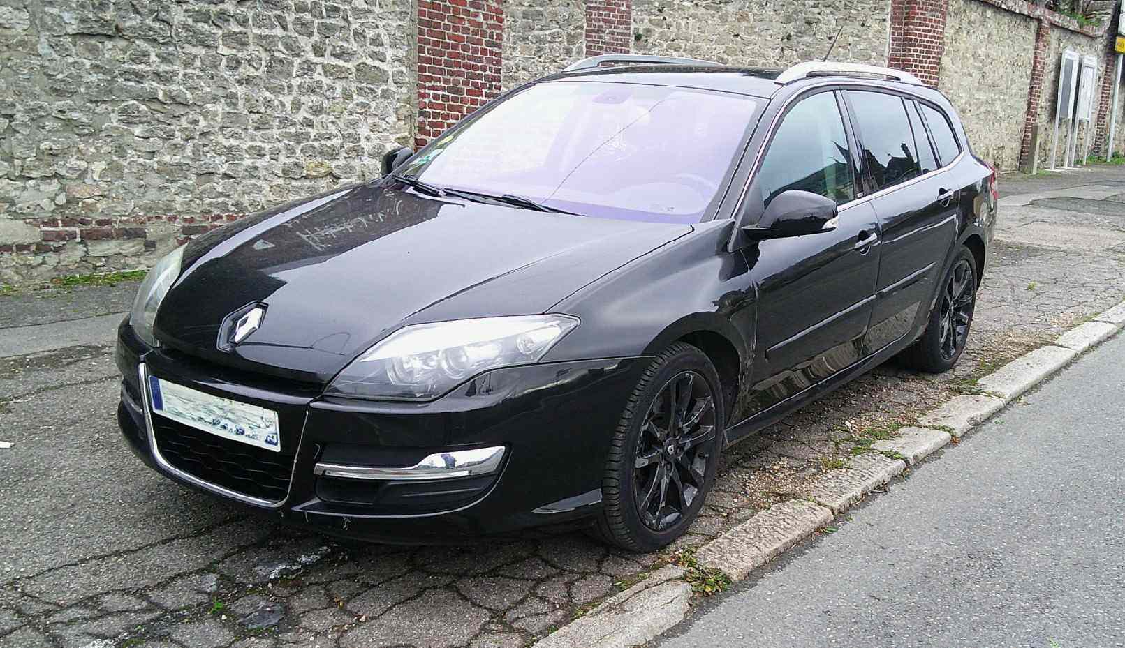Occasion  RENAULT Laguna 3 PHASE 3 BREAK 2.0 DCI

FINITION GT4 CONTROL

MILLESIME 07/2014

173 CH

138306 KMS



