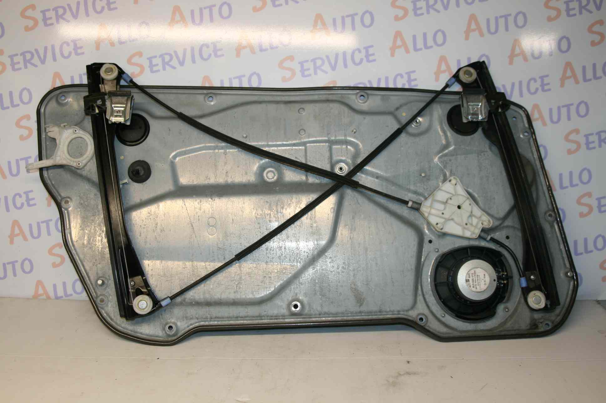 Leve Vitre Av Droit
SEAT IBIZA III (6L) PHASE 2 3P 
2006-03->2009-06