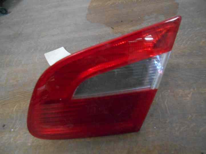 Feu Arriere de hayon Droit
SKODA Superb
an 06.2008 - 05.2013

