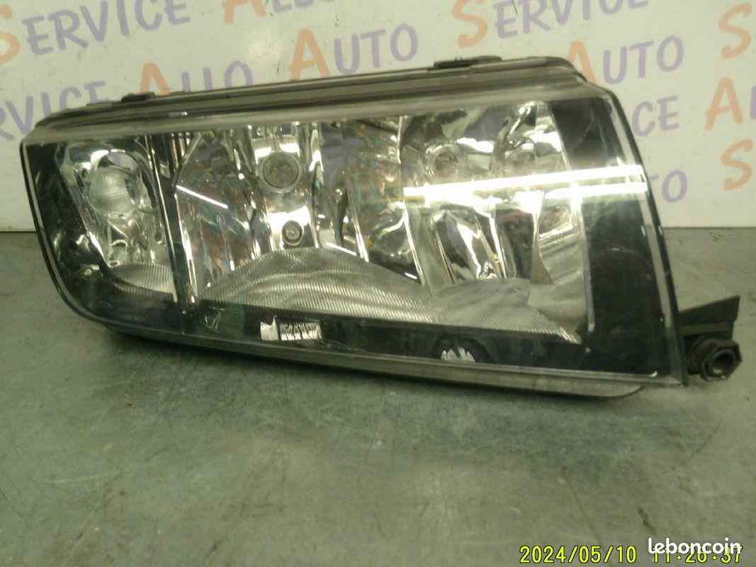 Optique Droit
SKODA Fabia

