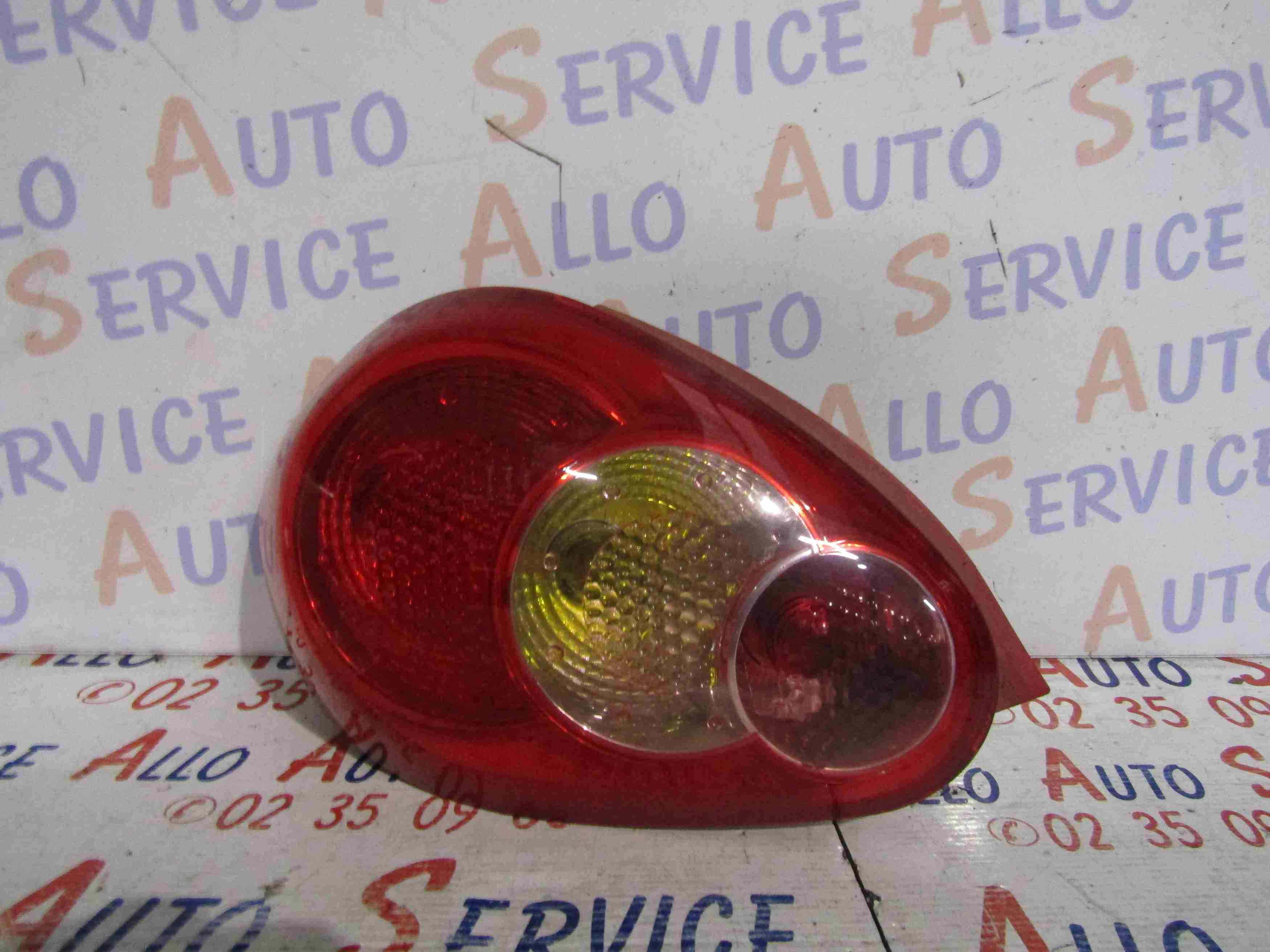 Feu Arriere Gauche
TOYOTA Aygo 1 Phase 1 1.0i 70 cv

10.2007
Frais de port sur devis

