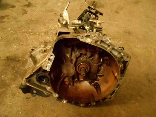 Boite de vitesses 
TOYOTA Aygo I phase 2 1.0VVTI 70CV
An 01/2009 - 06/2012

Type boite : C551
98 049 Km

Garanti(e) 3 mois

Frais de Port sur devis