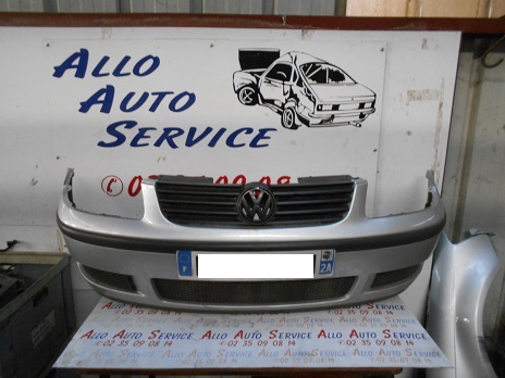 Pare Choc Av 
VOLKSWAGEN Polo 3 (6N) Phase 2
An : 11.1999 / 12.2001

Frais de Port sur devis
