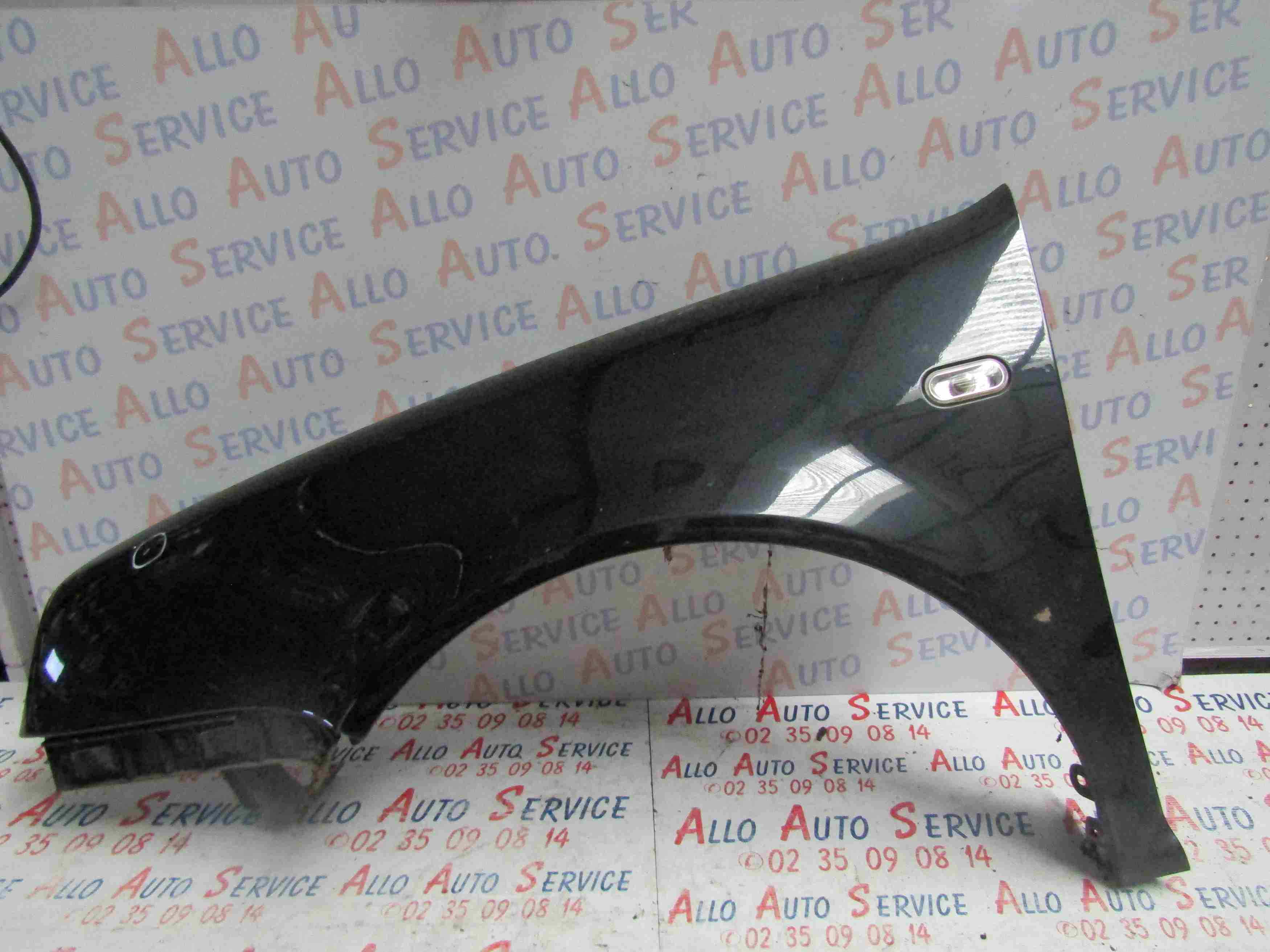 Aile AV Gauche
VOLKSWAGEN Golf 4

01.1999
Couleur: Noir
Frais de Port sur devis