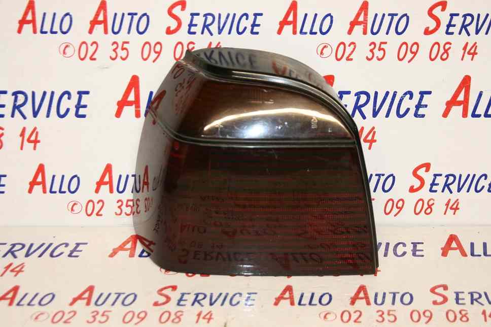 Feu Arriere Gauche fumé noir

VOLKSWAGEN Golf 3 

An 01.1992 - 12.1997


