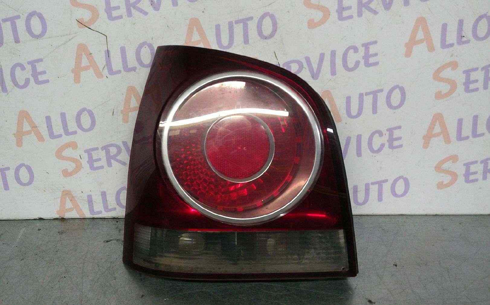 Feu Arriere Gauche VOLKSWAGEN Polo 4 PHASE 2

MILLESIME 10/2005

