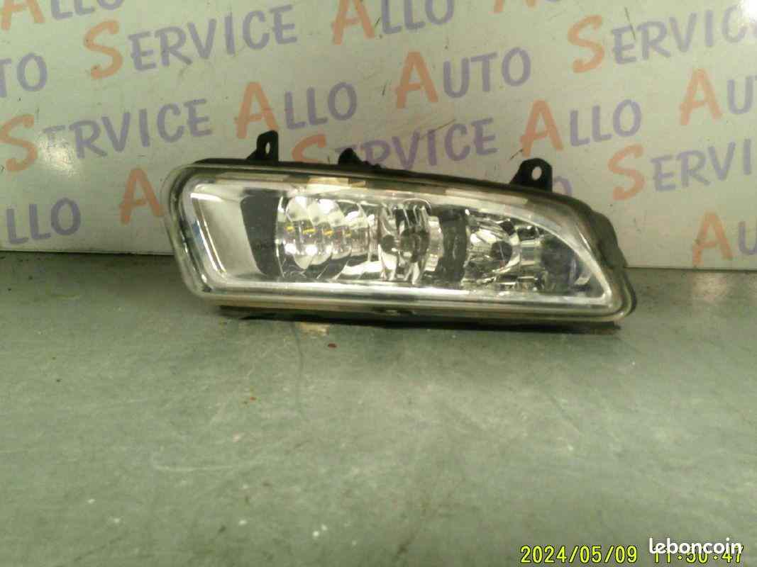 Feu Antibrouillard Droit
VOLKSWAGEN Polo 5
