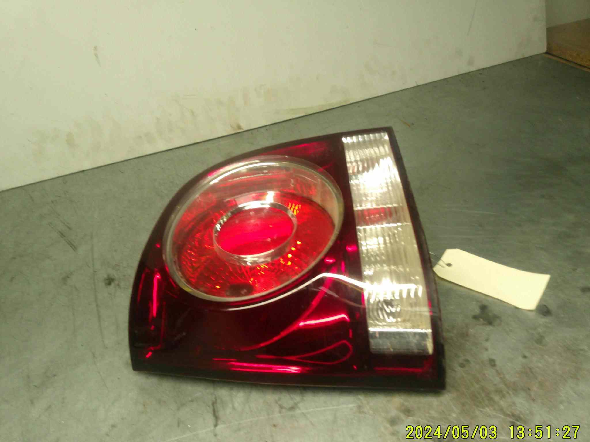 Feu Arriere Gauche
VOLKSWAGEN Polo 4 9n3
ref : 01-441-19841l-r
