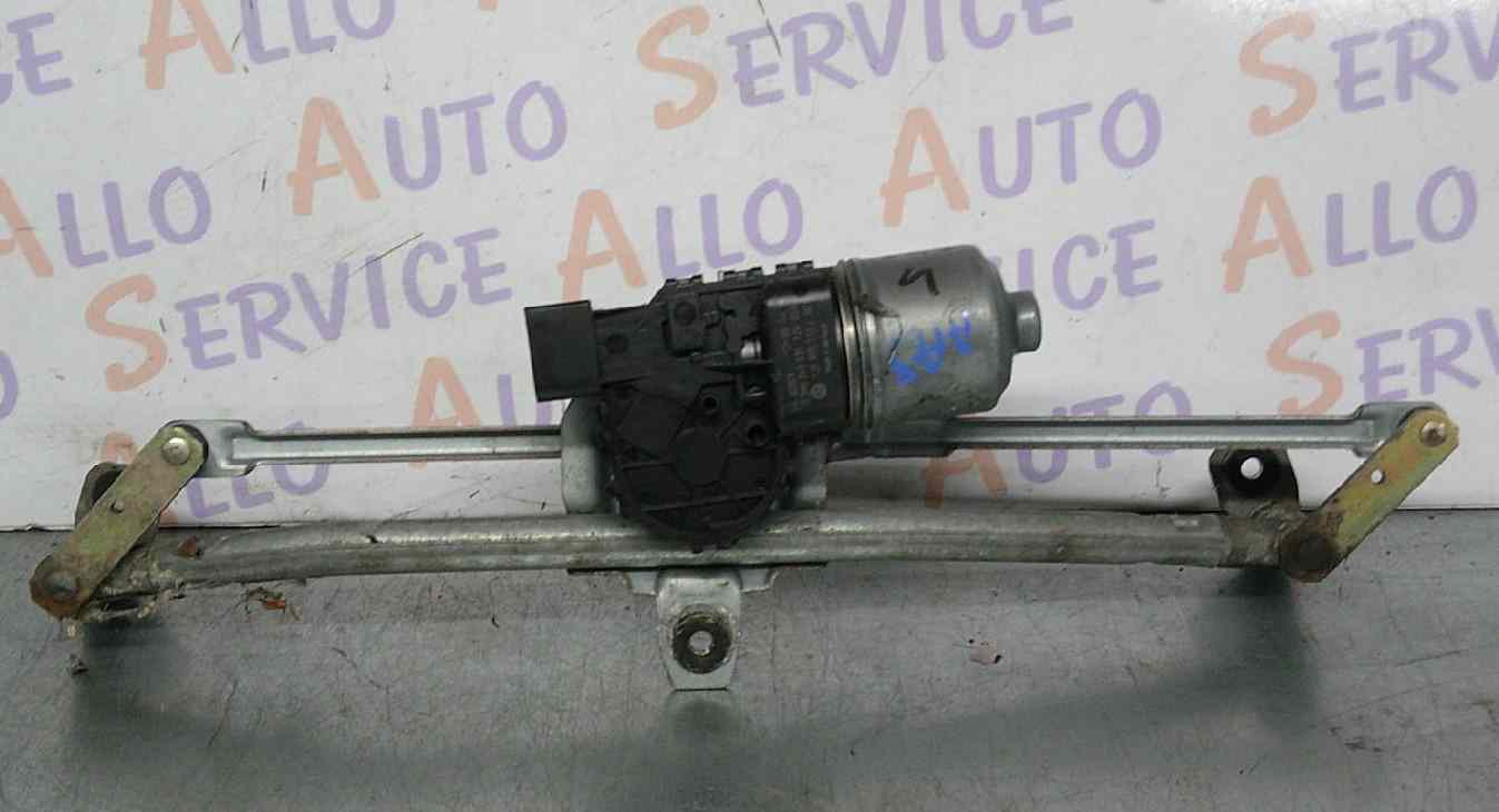 Systeme Essuie glace  VOLKSWAGEN Golf 4  

MILLESIME 10/2000
