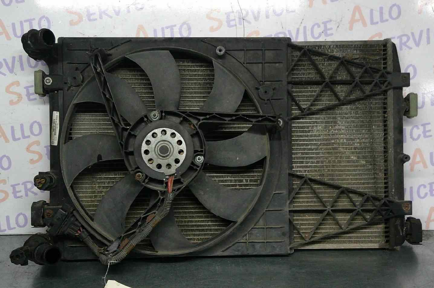 Radiateur Eau  VOLKSWAGEN Polo 4 PHASE 2 1.4 TDI 

MILLESIME 10/2005
