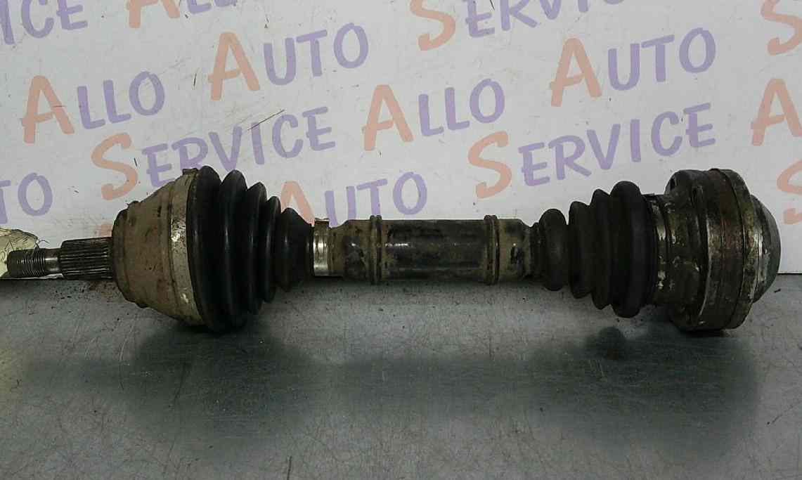 Cardan Gauche VOLKSWAGEN Bora 1.9 TDI  

MILLESIME 05/2001

